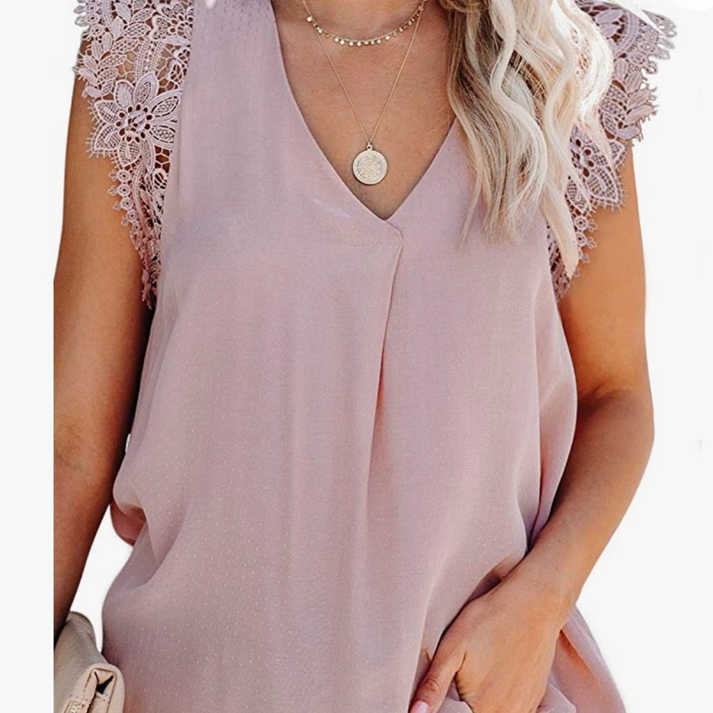 Super cute woman chiffon lace tank tops